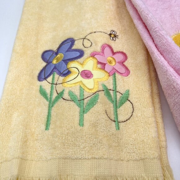 Cecil Saydah Set of 3 Easter Hand Towels 15"x24" Pastel Spring Chicken & Floral - Picture 3 of 13
